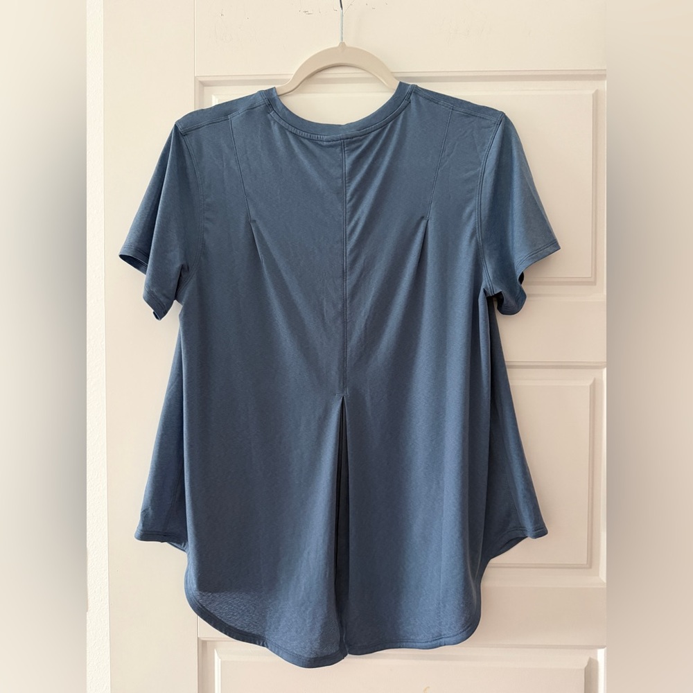 Lightweight Split-Back Training T-Shirt Washed De… - image 2